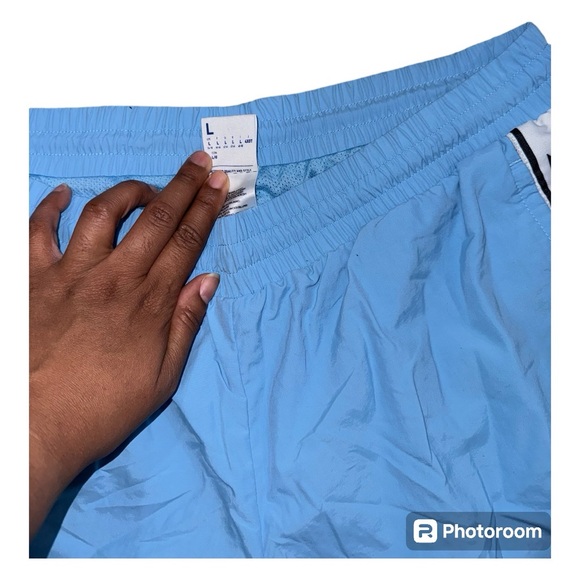 EUC Reebok Outfit - Picture 10 of 13